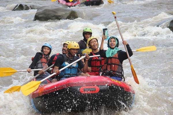 air terjun di magelang, arung jeram di magelang, destinasi wisata di magelang, keindahan magelang, objek wisata di magelang, tempat liburan di magelang, tempat wisata alam di magelang, tempat wisata di magelang, tempat wisata kuliner di magelang, tempat wisata magelang, tujuan wisata di magelang, wisata di magelang, wisata magelang, wisata magelang jawa tengah, top 98+ tempat wisata di magelang terbaru & hits yang wajib dikunjungi