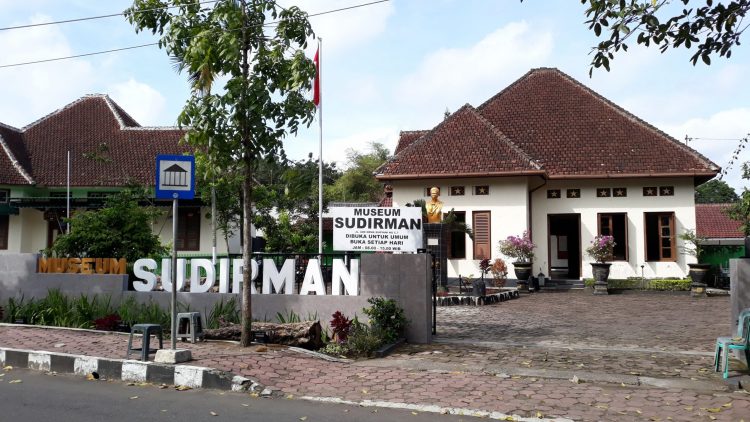 air terjun di magelang, arung jeram di magelang, destinasi wisata di magelang, keindahan magelang, objek wisata di magelang, tempat liburan di magelang, tempat wisata alam di magelang, tempat wisata di magelang, tempat wisata kuliner di magelang, tempat wisata magelang, tujuan wisata di magelang, wisata di magelang, wisata magelang, wisata magelang jawa tengah, top 98+ tempat wisata di magelang terbaru & hits yang wajib dikunjungi