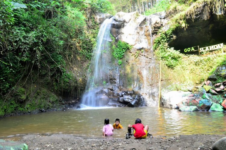air terjun di magelang, arung jeram di magelang, destinasi wisata di magelang, keindahan magelang, objek wisata di magelang, tempat liburan di magelang, tempat wisata alam di magelang, tempat wisata di magelang, tempat wisata kuliner di magelang, tempat wisata magelang, tujuan wisata di magelang, wisata di magelang, wisata magelang, wisata magelang jawa tengah, top 98+ tempat wisata di magelang terbaru & hits yang wajib dikunjungi
