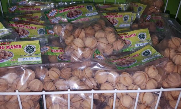 traveling ke samarinda? ini dia 10 pilihan oleh-oleh yang wajib dibawa pulang