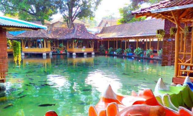 umbul tlatar, wisata kolam renang dan pemancingan asik di boyolali, Harga Tiket Masuk, Jalan Menuju Lokasi, Fasilitas, Pesona Umbul Tlatar