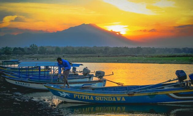 waduk cengklik boyolali, Lokasi Dimana, Daya Tarik, Sejarah Cerita Misteri, Rute Menuju Lokasi, Tips Berkunjung