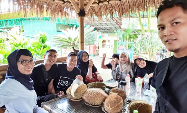 warso farm, surga wisata para pecinta durian di kota bogor, Harga Tiket Masuk, Jalan Menuju Lokasi, Fasilitas, Wahana Menarik , Sekilas Warso Farm