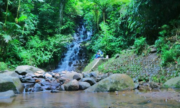 wisata air terjun irenggolo, Wisata Alam, Keindahan Lokasi, Rute Menuju Lokasi, Jam Buka, Harga Tiket Masuk
