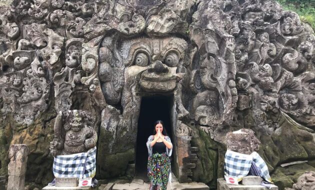 wisata goa gajah ubud gianyar bali, Mengenal Goa Gajah, Sejarah Singkat, Wisata Sejarah, Mengunjungi Kompleks, Akses Menuju Lokasi