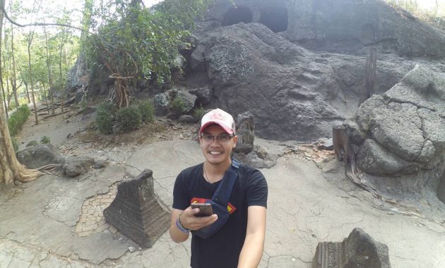 wisata gua selomangleng