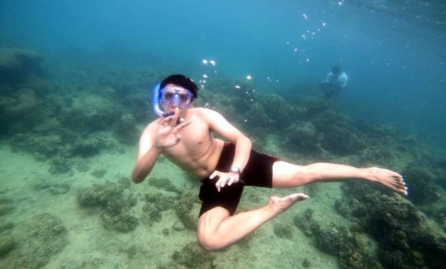 wisata teluk biru, Hal Yang Tepat, Keindahan Potensi, Rute Menuju Lokasi, Jam Buka, Harga Tiket Masuk