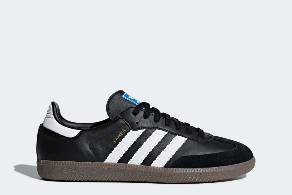 10 Sneakers yang Cocok Dipakai untuk Kerja, Nyaman dan Keren!