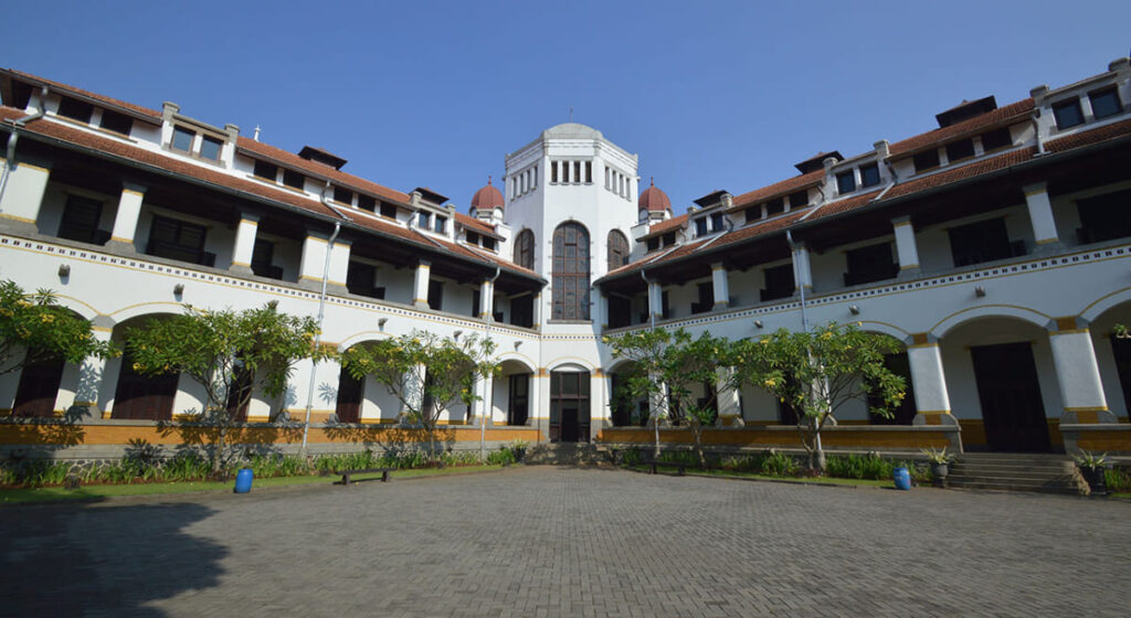 Berani Coba? Inilah 10 Tempat Wisata Angker di Semarang