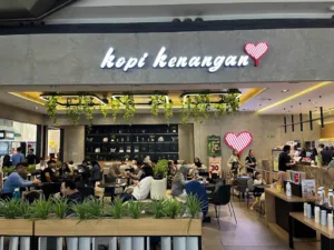 daftar menu kopi kenangan terbaru plus harganya