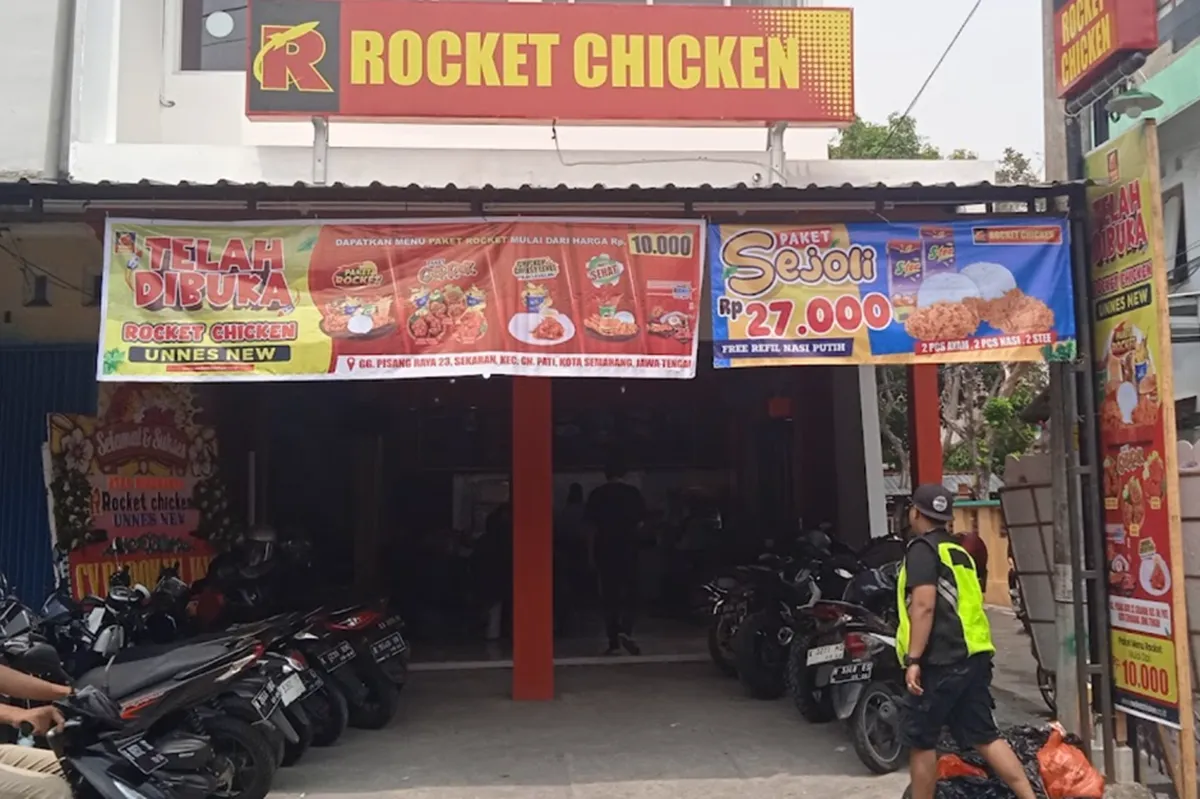 daftar menu rocket chicken terbaru lengkap dengan harganya
