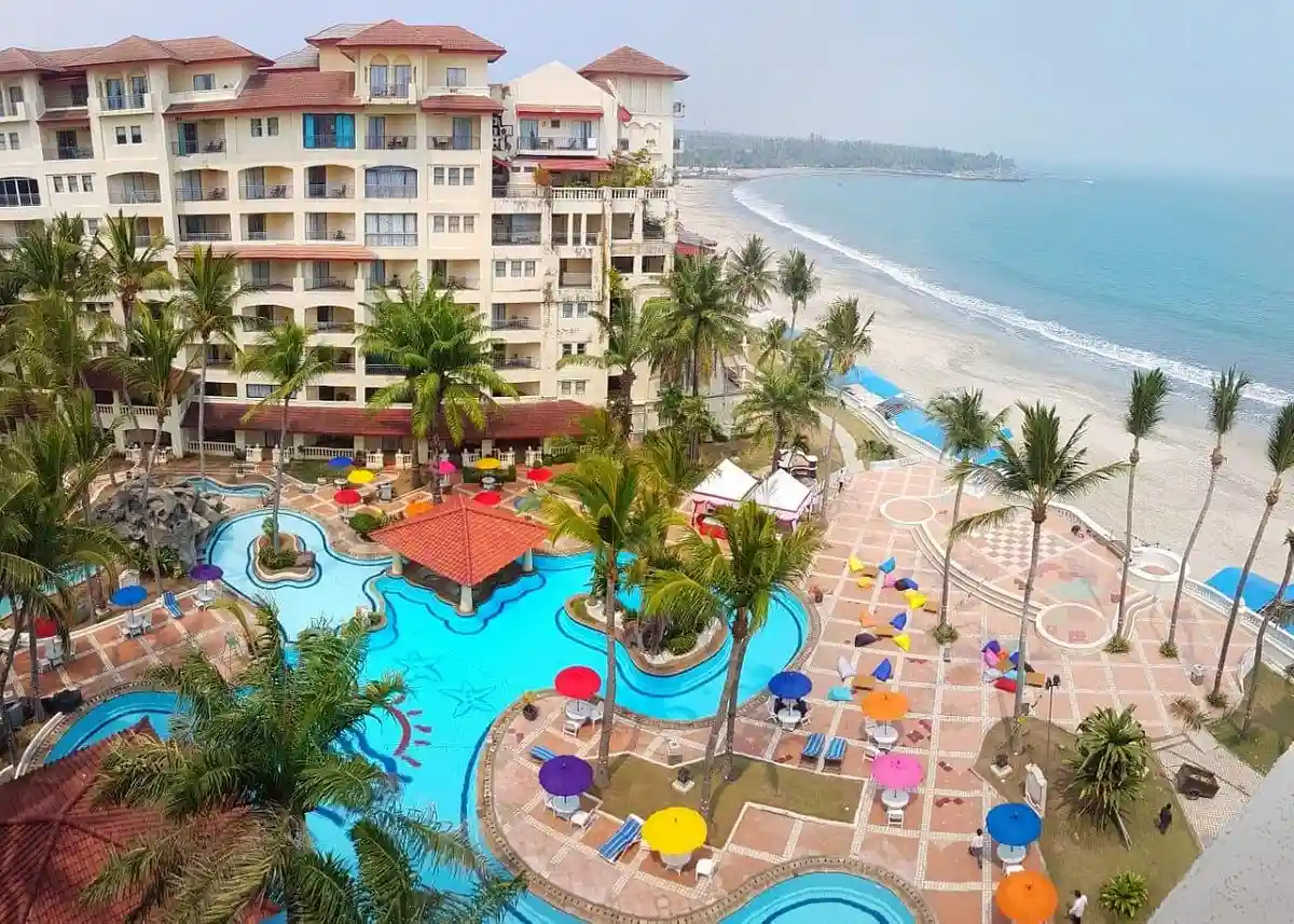 daya tarik pantai marbella, ini dia rute dan htm-nya