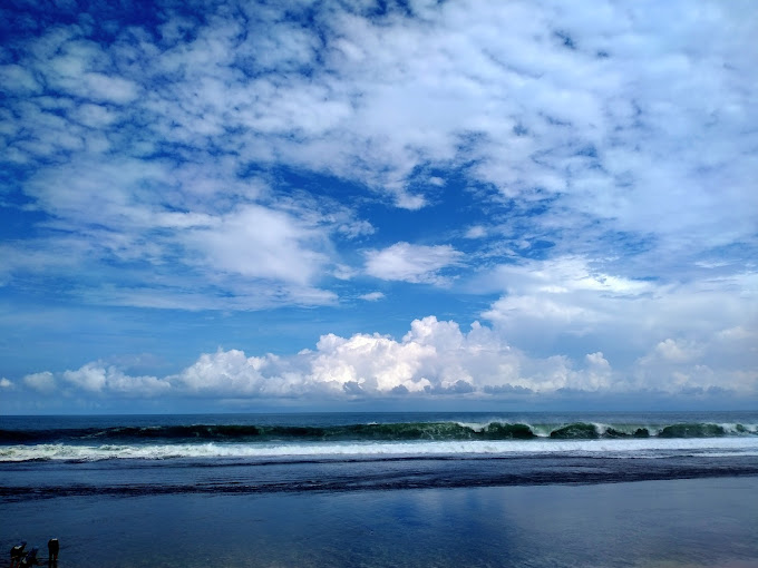 Daya Tarik Pantai Sepanjag, Ini Dia Rute dan Daya Tariknya!