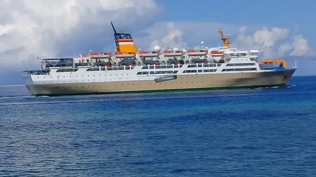 jakarta, kapal laut, makassar, sulawesi selatan, travel, informasi daftar harga tiket kapal laut jakarta makassar, Makassar, Sekilas Tentang PT.PELNI, Rute Kapal Laut Jakarta Makassar, Harga Tiket Kapal Laut Jakarta Makassar, Kontak