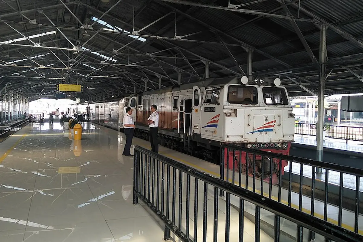 Jadwal dan Rute Kereta ke Pangandaran, serta Panduan menuju Pantai Madasari