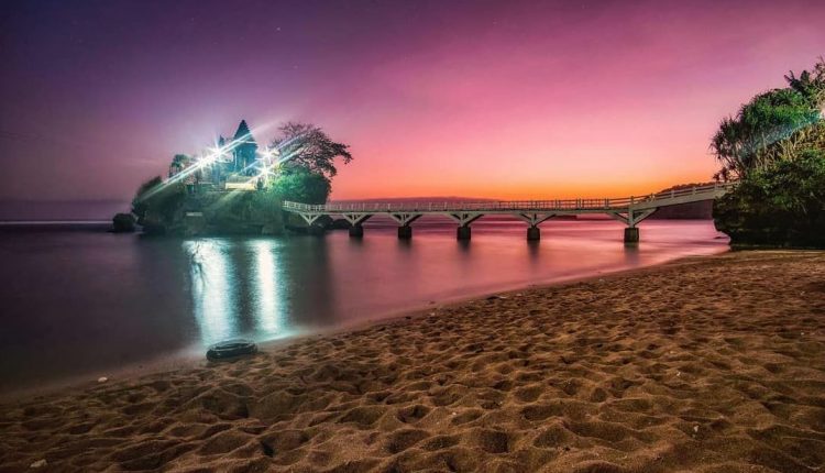 kangen main di pantai? ini dia 7 pantai tercantik di malang yang wajib kamu kunjungi!
