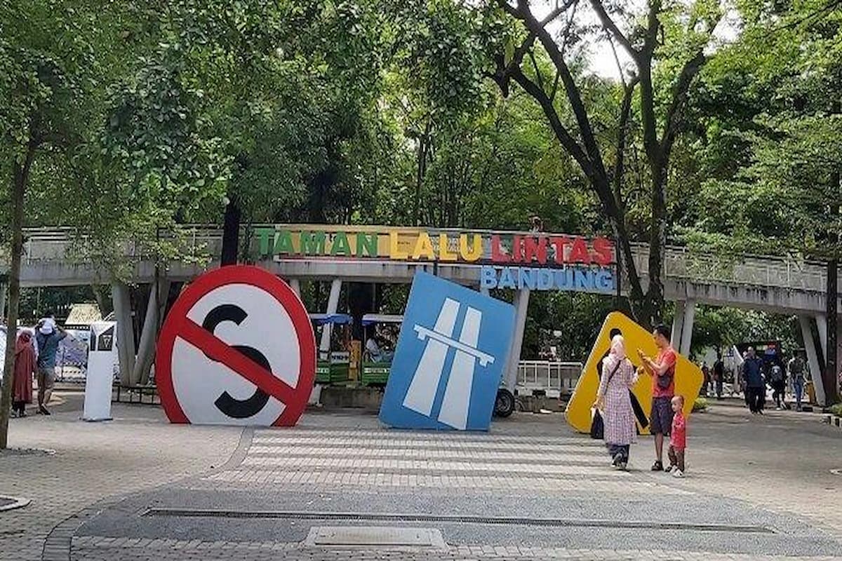 liburan makin pintar, inilah 12 tempat wisata edukasi di bandung