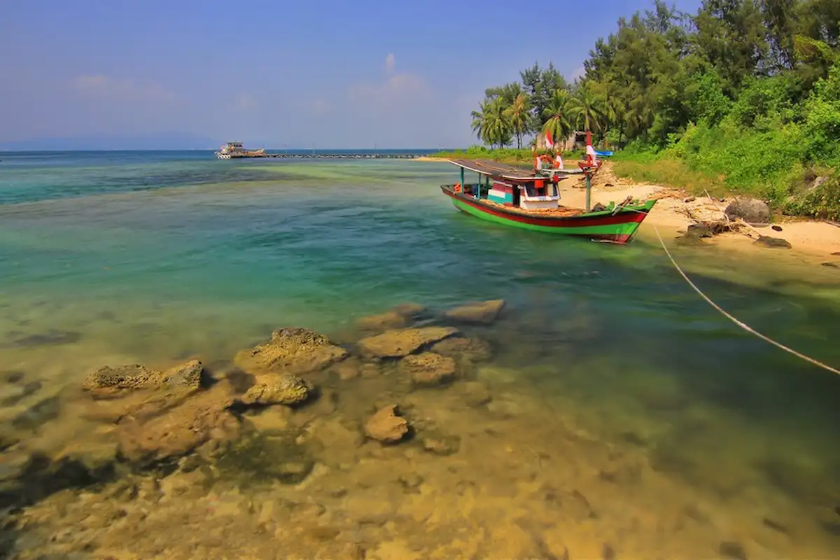 liburan? yuk, kunjungi 30 tempat wisata di banten ini!