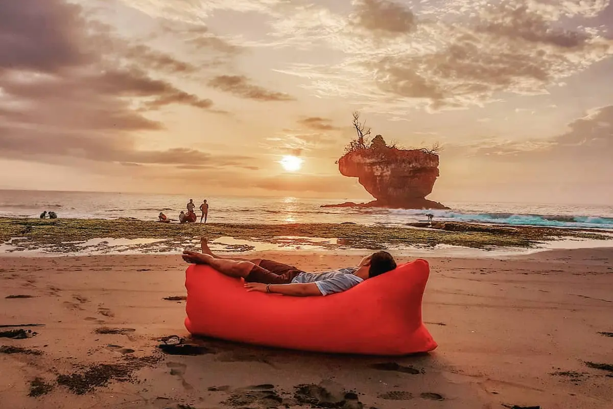 Spot Sunset dan Sunrise yang Memesona
