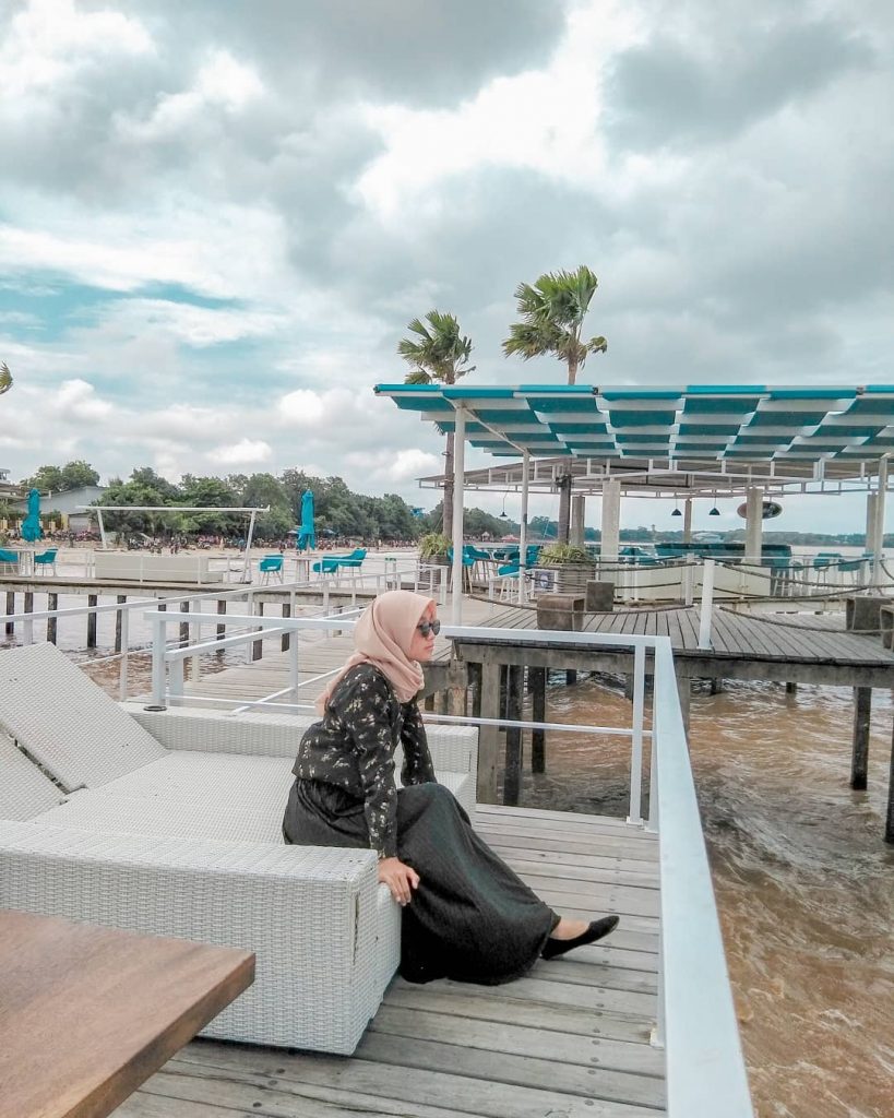 jawa tengah, jepara, pantai, pantai di jepara, pantai teluk awur, pantai teluk awur jepara, menikmati keindahan alam di pantai teluk awur jepara