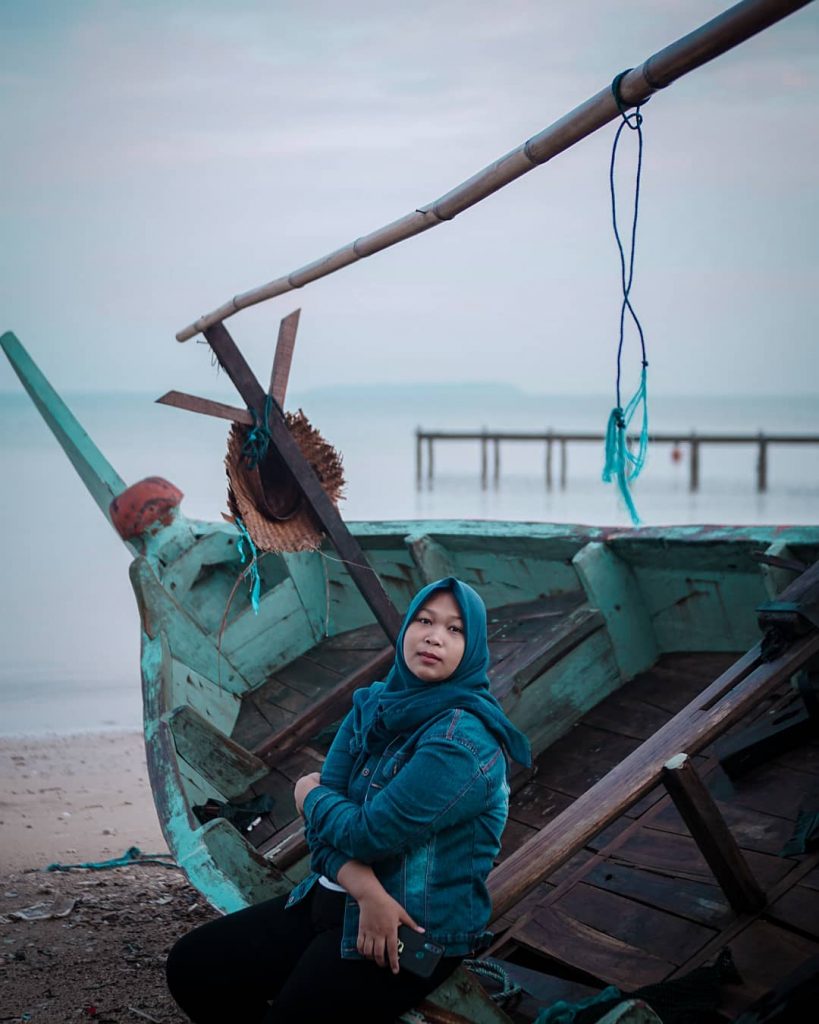 jawa tengah, jepara, pantai, pantai di jepara, pantai teluk awur, pantai teluk awur jepara, menikmati keindahan alam di pantai teluk awur jepara