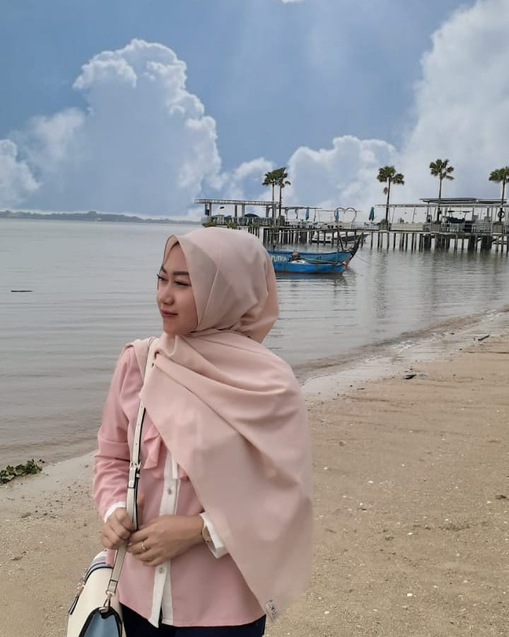 jawa tengah, jepara, pantai, pantai di jepara, pantai teluk awur, pantai teluk awur jepara, menikmati keindahan alam di pantai teluk awur jepara