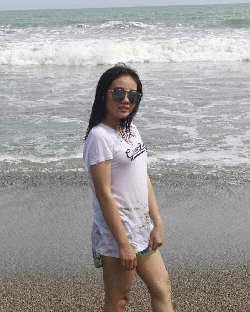 jawa barat, pantai karang hawu, sukabumi, menikmati keindahan pantai karang hawu sukabumi