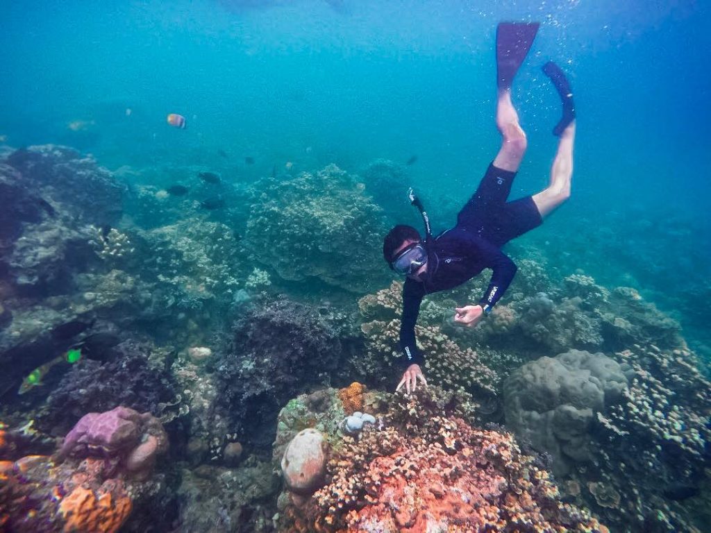 bali, karangasem, pantai, pantai amed, pantai bali, pantai karangasem, menikmati pemandangan indah di pantai amed bali