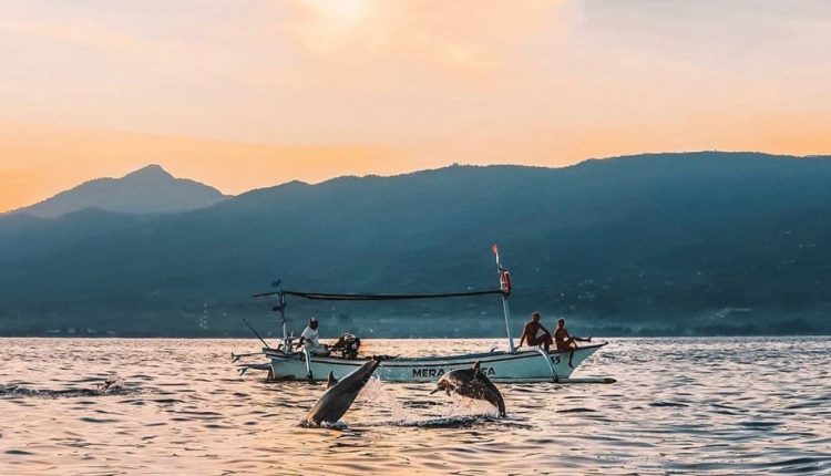 nikmati waktu berlibur dan bersantai di rekomendasi pantai di bali berikut ini!