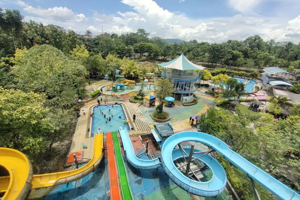 rekomendasi 15 tempat wisata di bogor dekat ipb untuk melepas penat