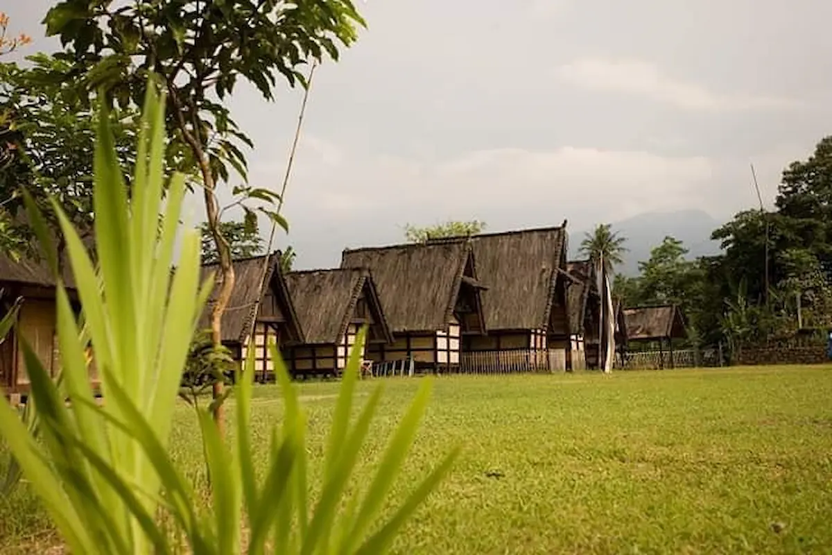 rekomendasi 15 tempat wisata di bogor dekat ipb untuk melepas penat