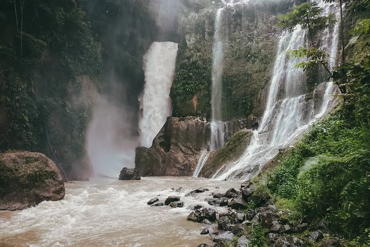 rekomendasi 15 tempat wisata di bogor dekat ipb untuk melepas penat