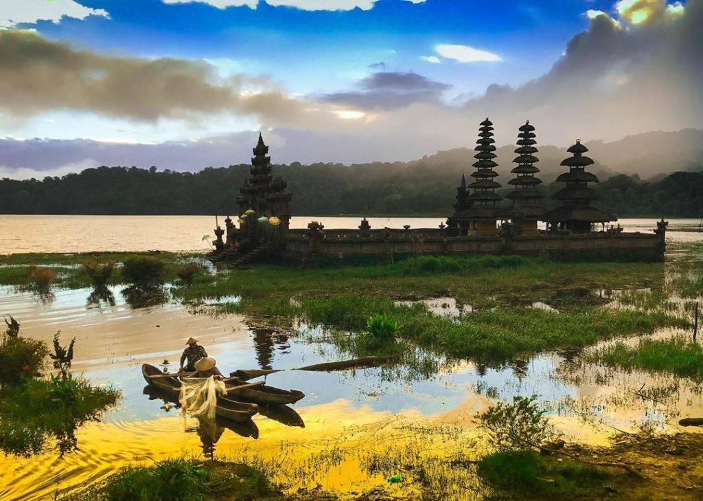 Review, Lokasi, Dan Harga Tiket Danau Tamblingan Bali
