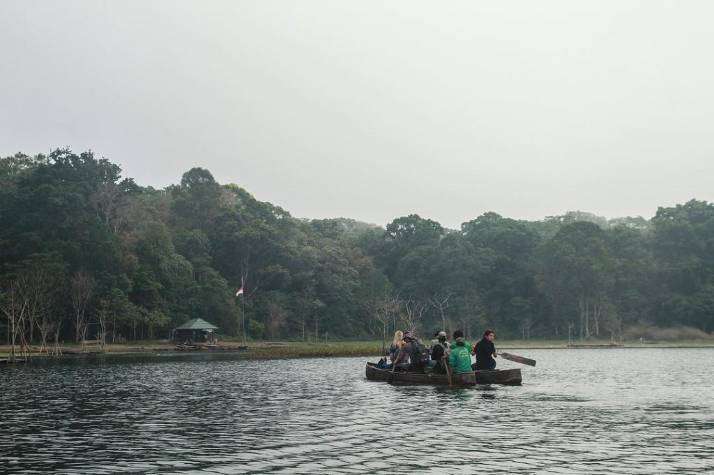bali, buleleng, danau, danau tamblingan, danau tamblingan bali, review, lokasi, dan harga tiket danau tamblingan bali