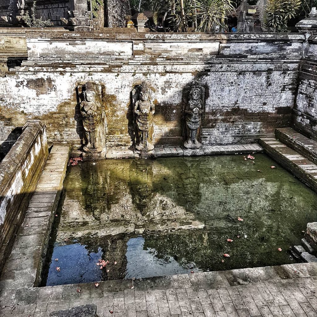 bali, gianyar, goa gajah, goa gajah ubud, ubud, review, lokasi, dan harga tiket masuk goa gajah bali, Mengenal Goa Gajah Gianyar Bali, Peninggalan Budaya di Goa Gajah Gianyar, Fasilitas, Harga Tiket Masuk Goa Gajah