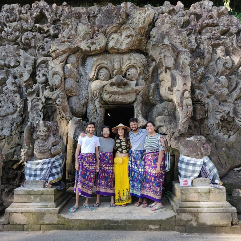 bali, gianyar, goa gajah, goa gajah ubud, ubud, review, lokasi, dan harga tiket masuk goa gajah bali, Mengenal Goa Gajah Gianyar Bali, Peninggalan Budaya di Goa Gajah Gianyar, Fasilitas, Harga Tiket Masuk Goa Gajah