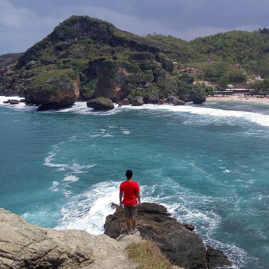 gunungkidul, jogja, pantai, pantai di gunungkidul, pantai di jogja, pantai siung, pantai siung jogja, yogyakarta, review, lokasi, dan harga tiket masuk pantai siung jogja