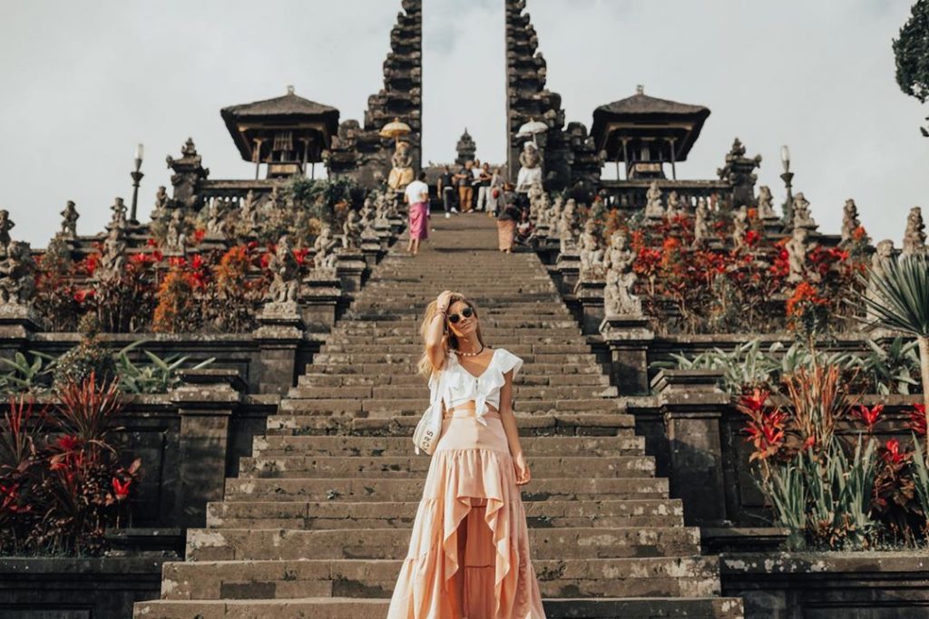 bali, karangasem, pura besakih, pura besakih bali, review, lokasi, dan harga tiket masuk pura besakih bali