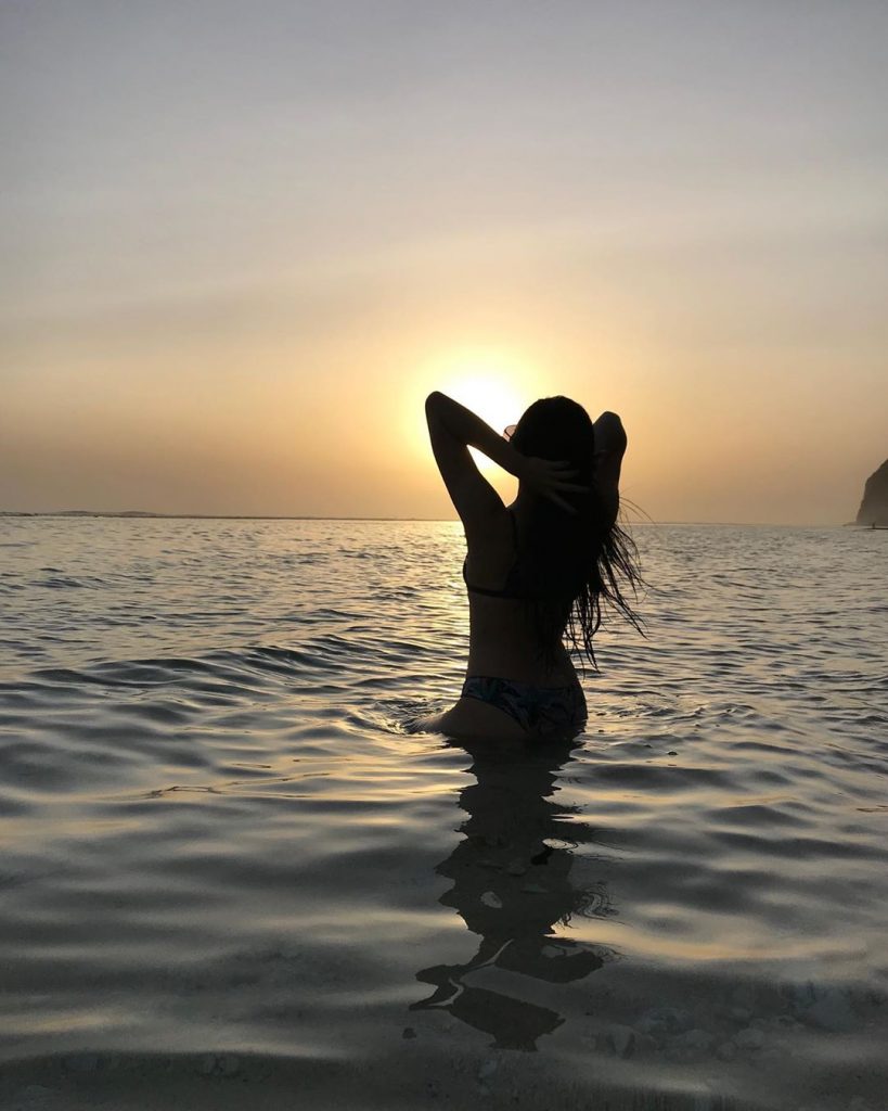 badung, bali, pantai, pantai badung, pantai di badung, pantai di bali, pantai melasti, pantai melasti bali, review, lokasi, dan harga tiket pantai melasti bali