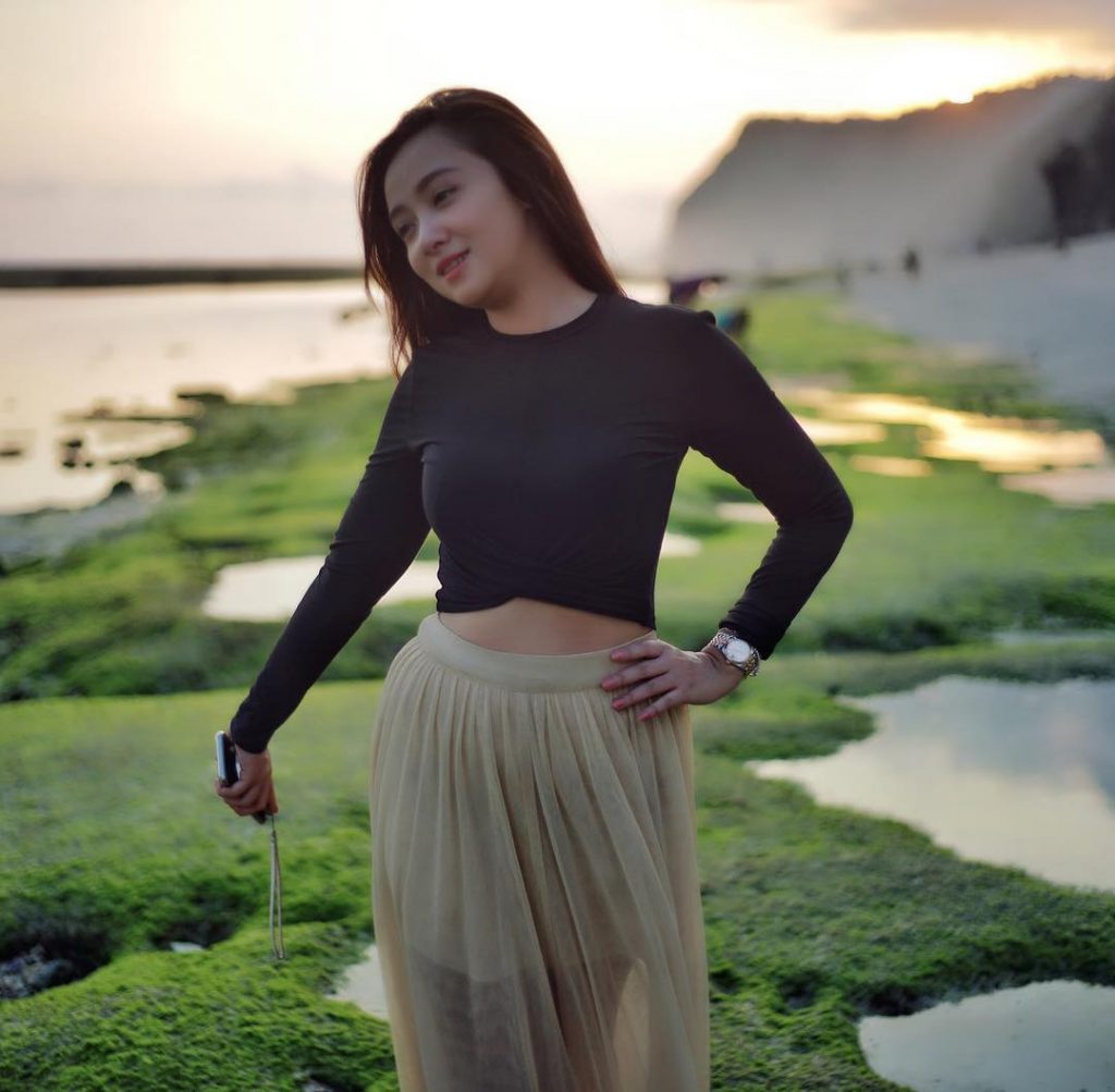 badung, bali, pantai, pantai badung, pantai di badung, pantai di bali, pantai melasti, pantai melasti bali, review, lokasi, dan harga tiket pantai melasti bali