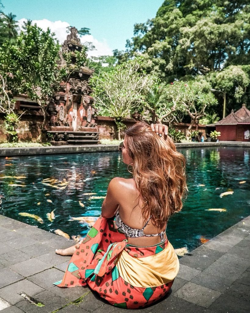 bali, gianyar, pura tirta empul, pura tirta empul bali, review, lokasi, dan harga tiket pura tirta empul bali