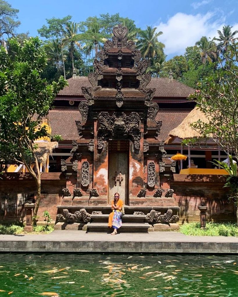 bali, gianyar, pura tirta empul, pura tirta empul bali, review, lokasi, dan harga tiket pura tirta empul bali