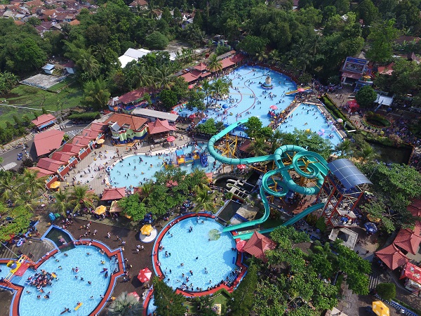 jawa tengah, owabong waterpark, purbalingga, review, lokasi dan tiket masuk owabong waterpark