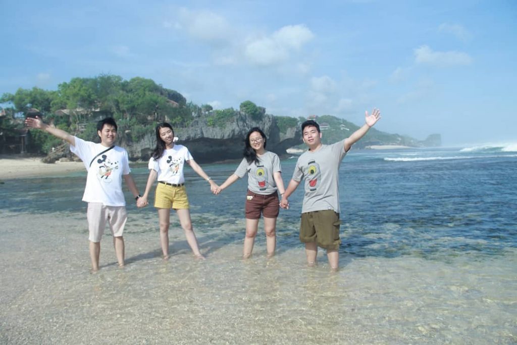 gunungkidul, jogja, pantai, pantai di gunungkidul, pantai di jogja, pantai krakal, pantai krakal jogja, yogyakarta, review, lokasi, dan tiket masuk pantai krakal jogja