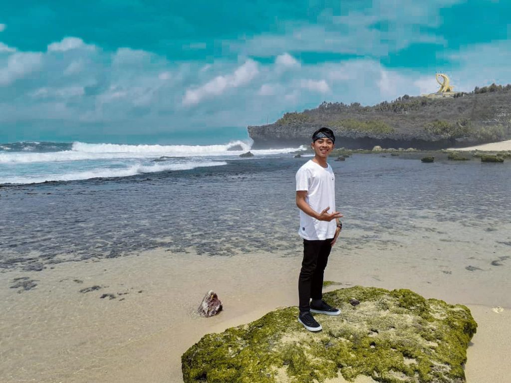 gunungkidul, jogja, pantai, pantai di gunungkidul, pantai di jogja, pantai krakal, pantai krakal jogja, yogyakarta, review, lokasi, dan tiket masuk pantai krakal jogja