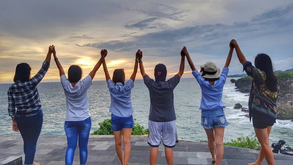 gunungkidul, jogja, pantai, pantai di gunungkidul, pantai di jogja, pantai krakal, pantai krakal jogja, yogyakarta, review, lokasi, dan tiket masuk pantai krakal jogja