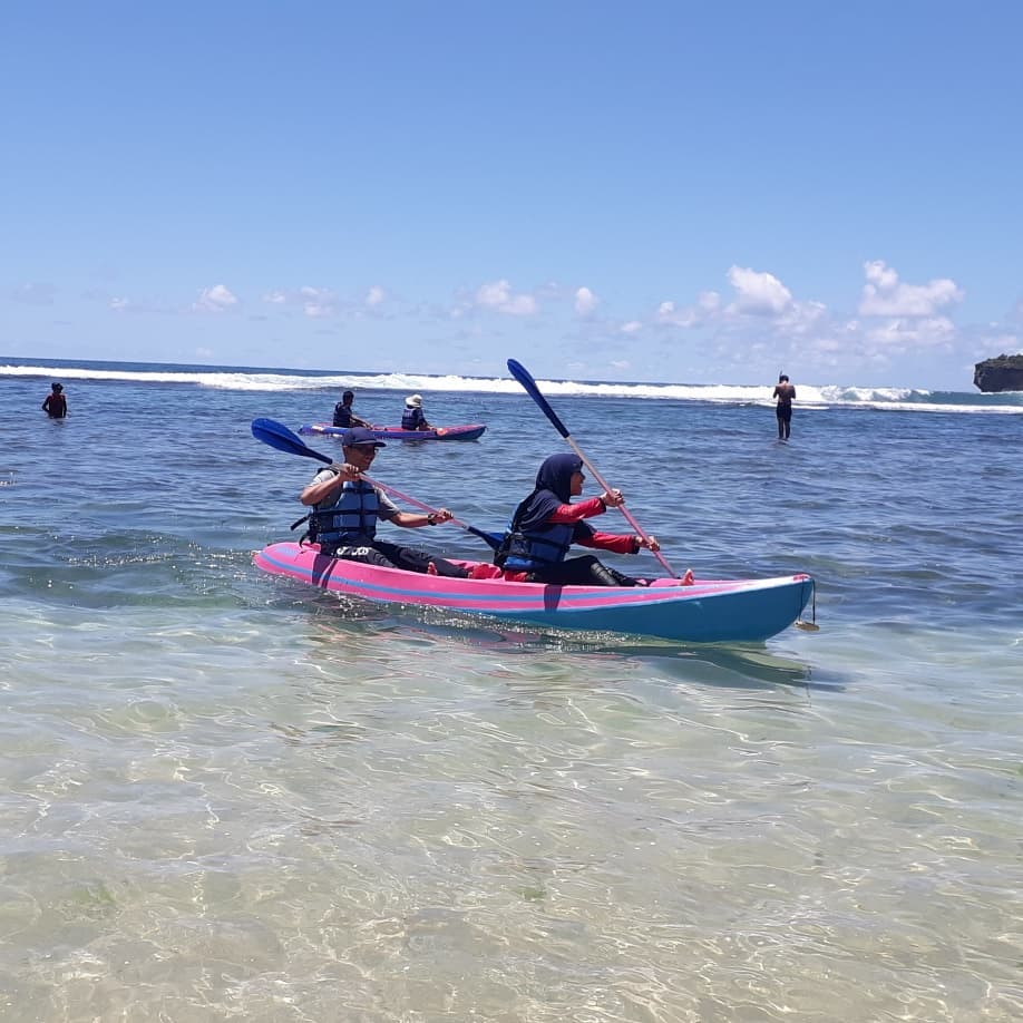 gunungkidul, jogja, pantai, pantai di gunungkidul, pantai di jogja, pantai ngandong, pantai ngandong gunungkidul, pantai ngandong jogja, review, lokasi, dan tiket masuk pantai ngandong jogja