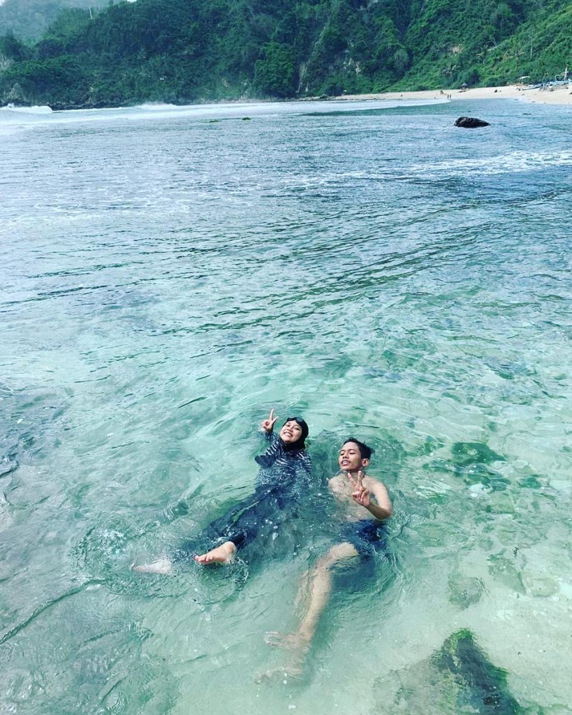 gunungkidul, jogja, pantai, pantai di gunungkidul, pantai di jogja, pantai wediombo, pantai wediombo gunungkidul, yogyakarta, review, lokasi, dan tiket masuk pantai wediombo jogja