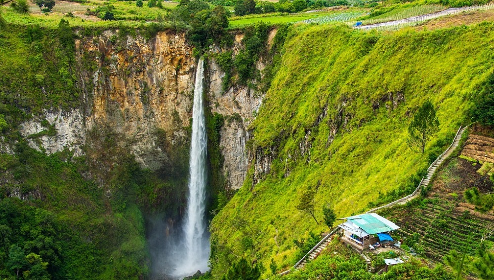 Air Terjun Sipiso-piso | Pariwisata Indonesia