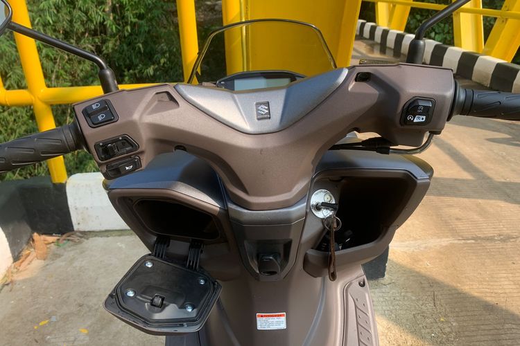 Test ride Suzuki Burgman Street 125EX